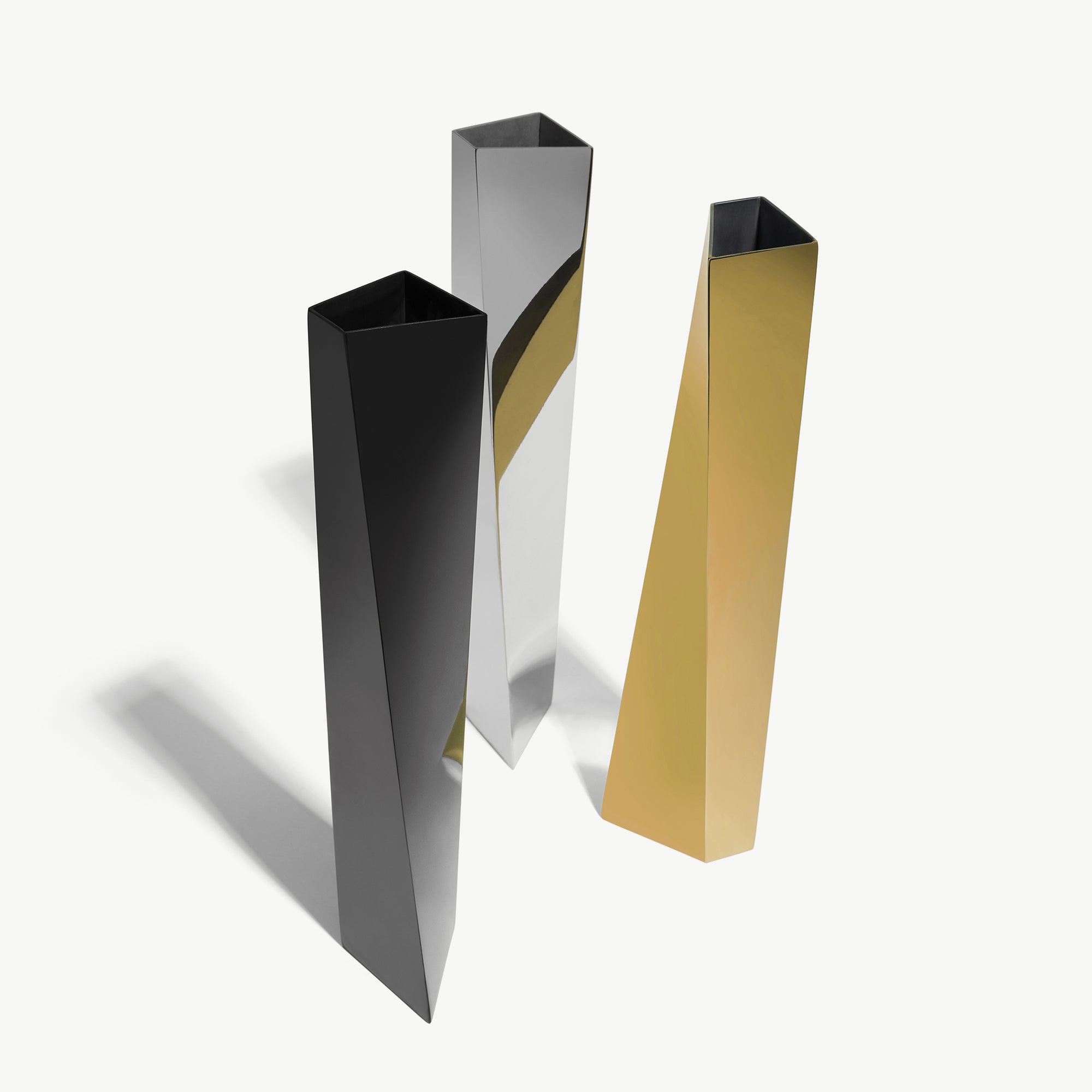 Crevasse Vase – Zaha Hadid Design